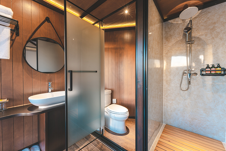 室外浴缸大床木屋XL（303）卫生间
